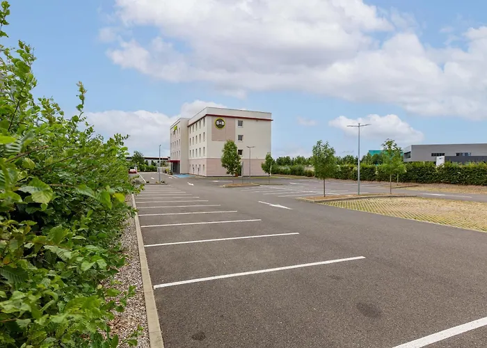 B&B Hotel Chartres Oceane